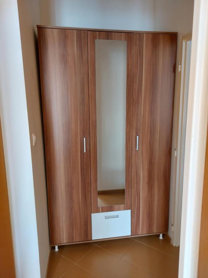 Apartman Merry Μπρατισλάβα Εξωτερικό φωτογραφία