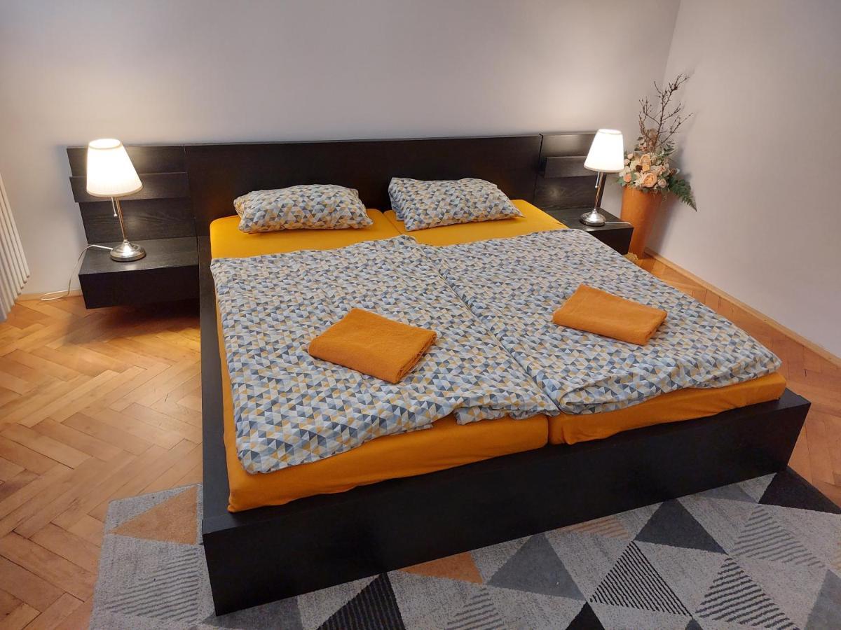Apartman Merry Μπρατισλάβα Εξωτερικό φωτογραφία